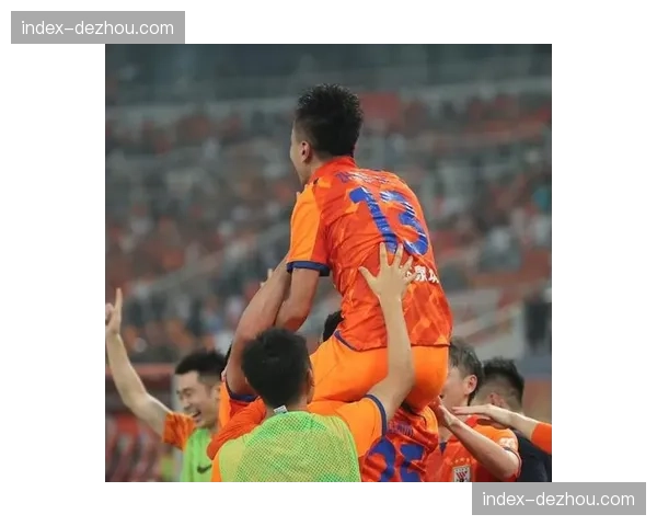 进攻宽度利用决定创造空间 浙江队边中结合成功撕开海牛防守体系